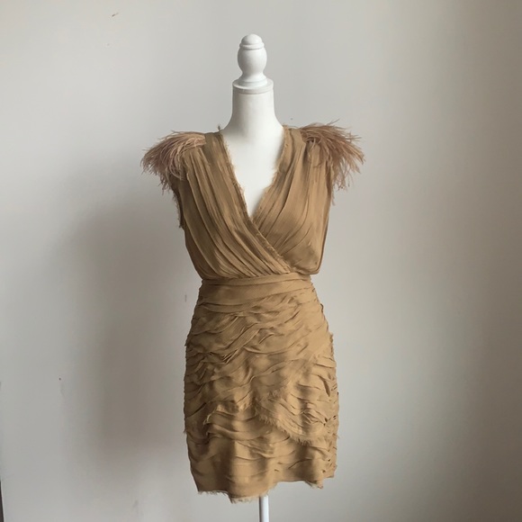 Madison Marcus Dresses & Skirts - Madison Marcus 100% Silk Feathered Shoulder Dress